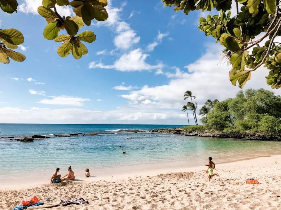 Paradise Cove Public Beach