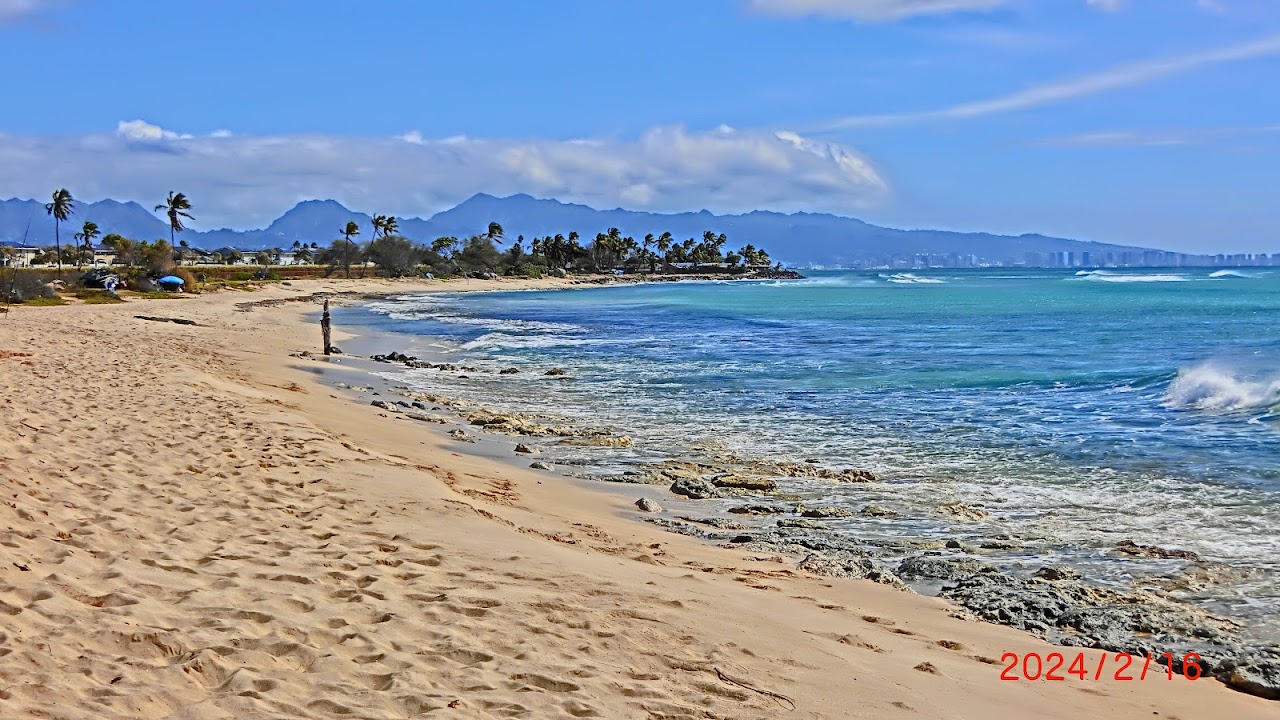 Oneʻula Beach Park