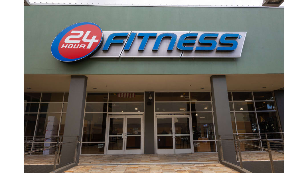 24 Hour Fitness