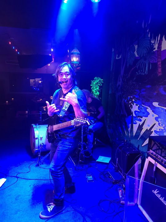 Slack Key Lounge