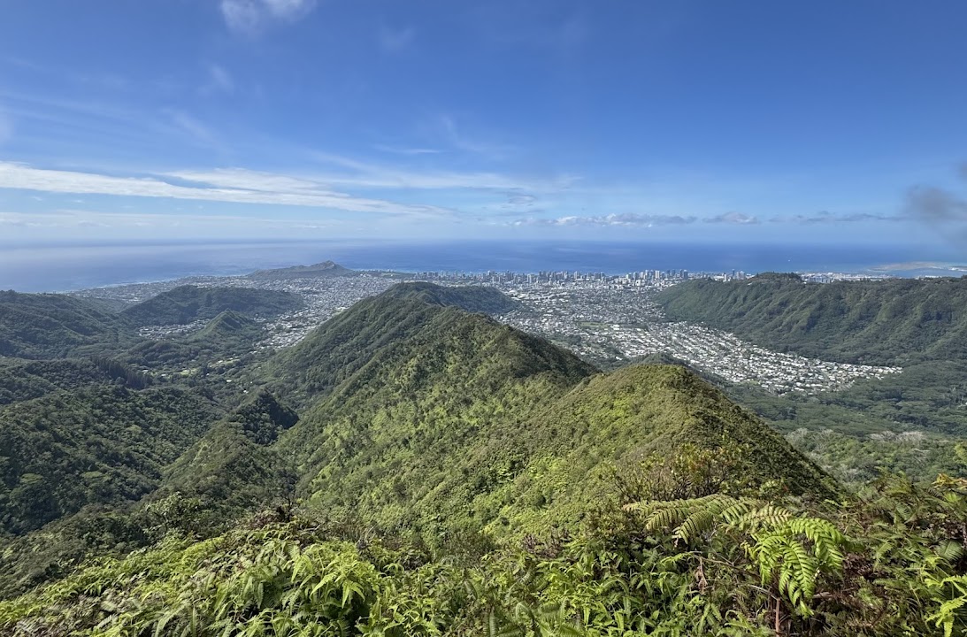 Waʻahila Ridge Trail